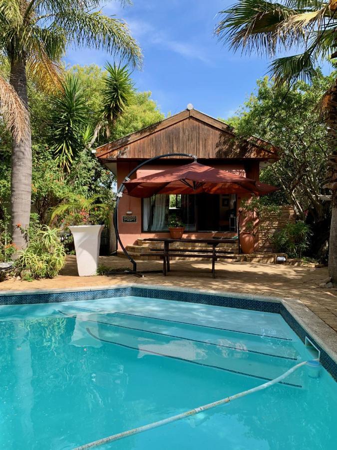 The Little Hideaway Guesthouse Στέλενμπος Εξωτερικό φωτογραφία