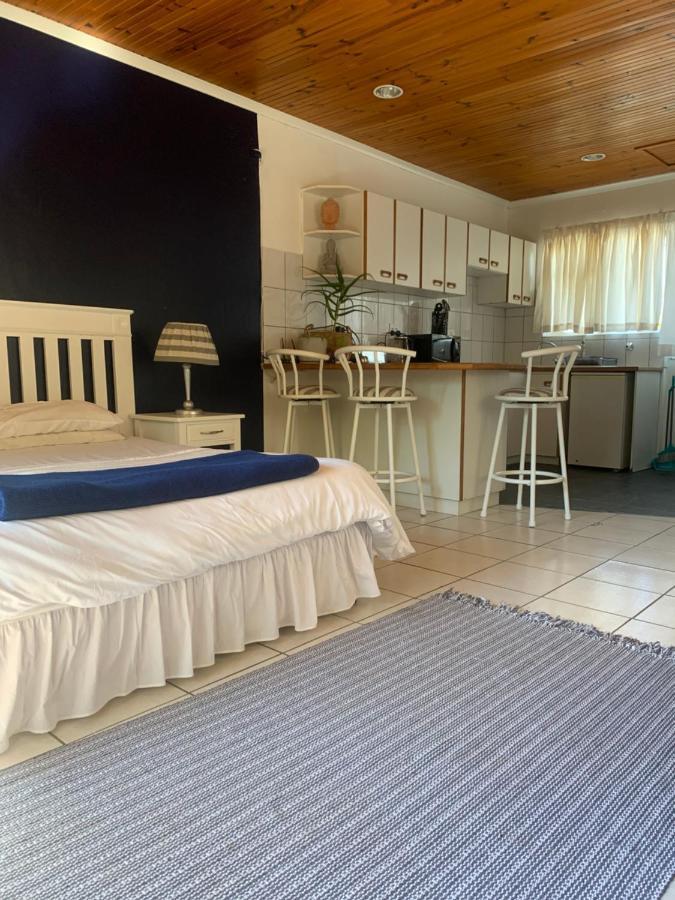 The Little Hideaway Guesthouse Στέλενμπος Εξωτερικό φωτογραφία